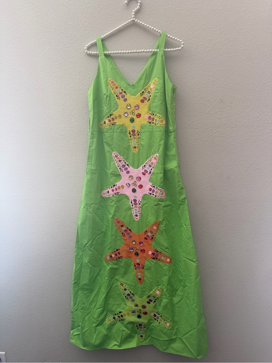 QUEEN OF SPARKLES Dresses & Skirts - BRAND NEW W/ TAGS • QUEEN OF SPARKLES • QOS • GREEN SEASHELL DRESS • SIZE XS
